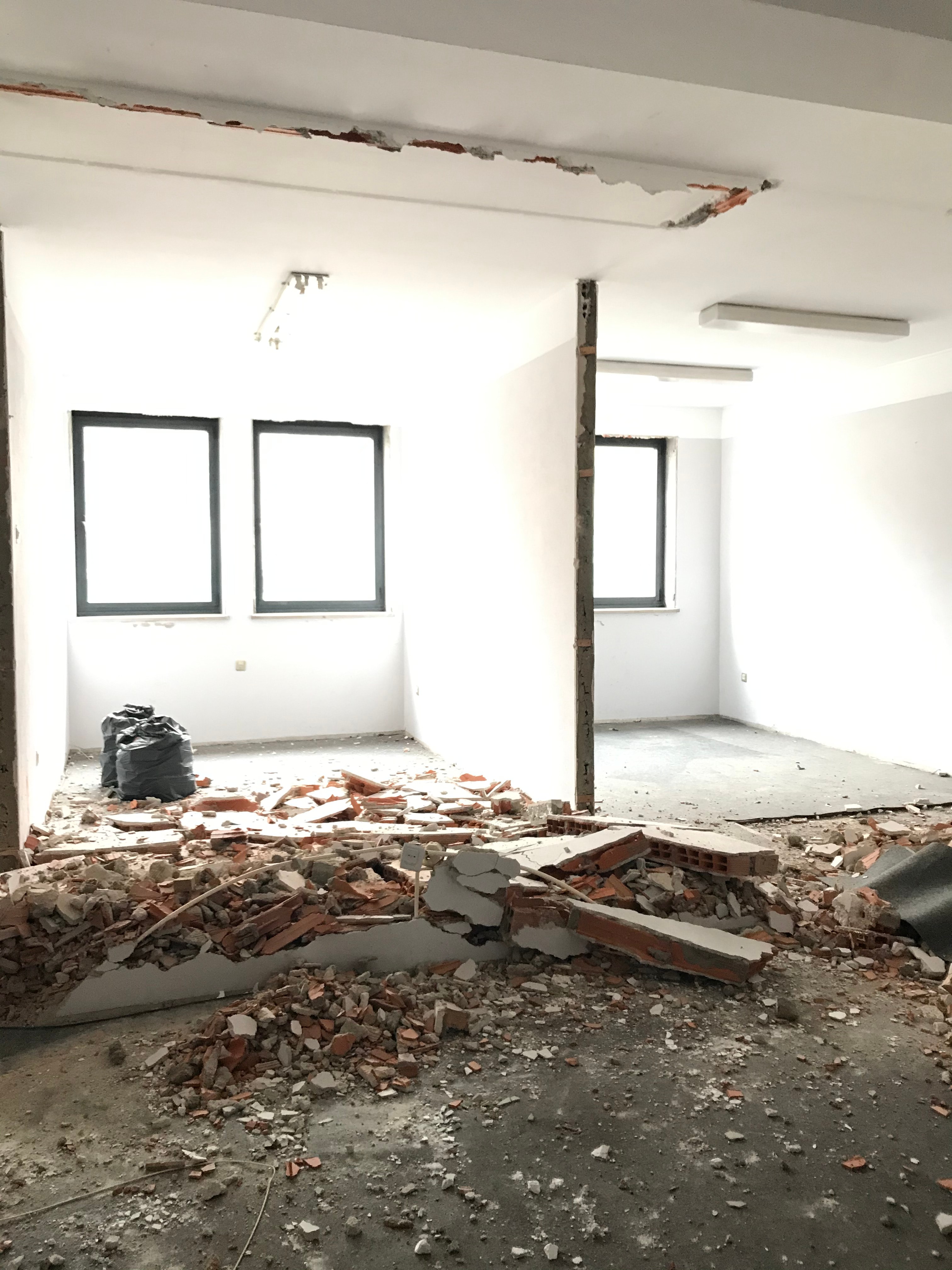 Reabilitação de edifício - Rua do Almada 526 - Porto