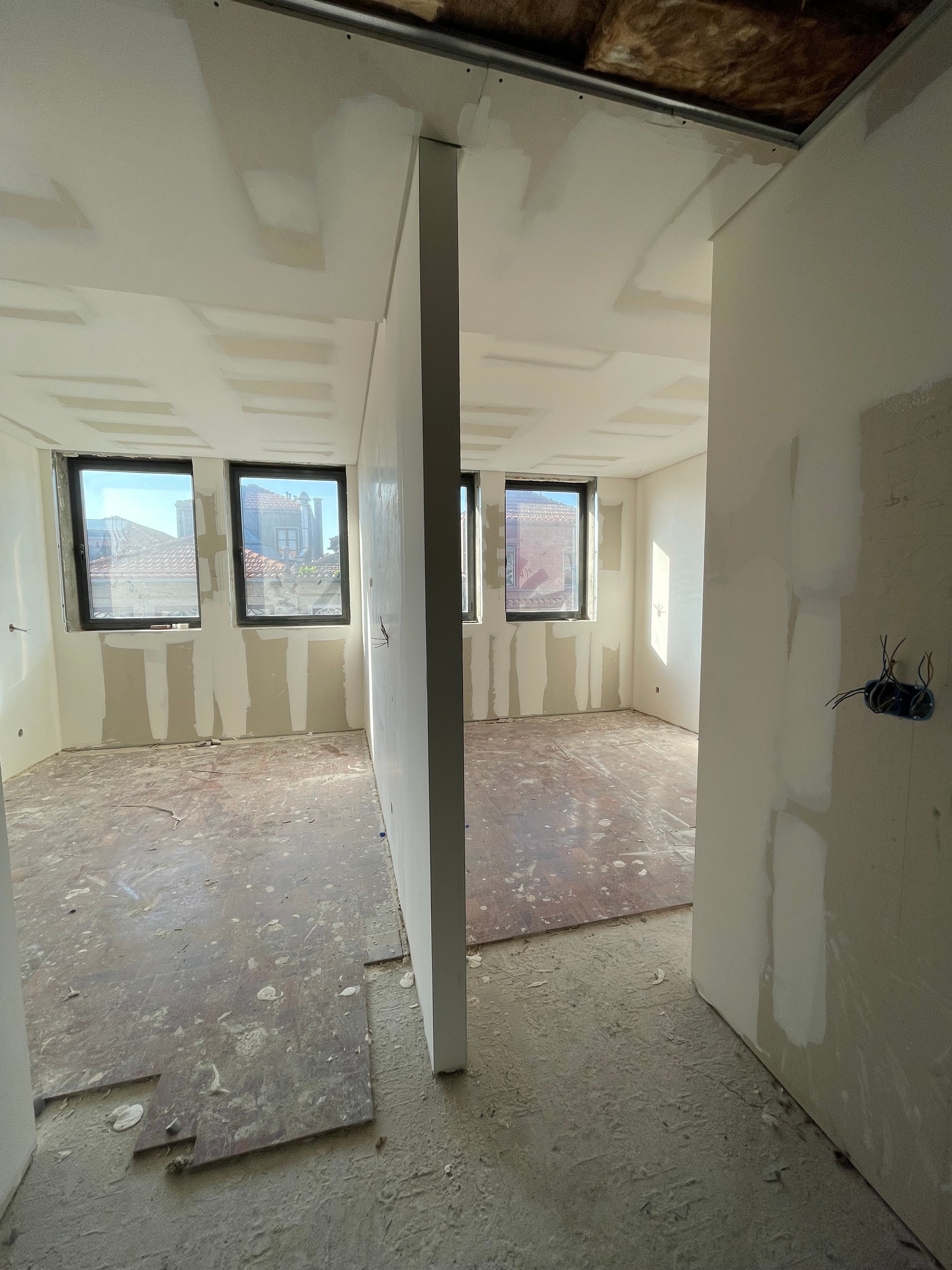 Reabilitação de edifício - Rua do Almada 526 - Porto - Image 9