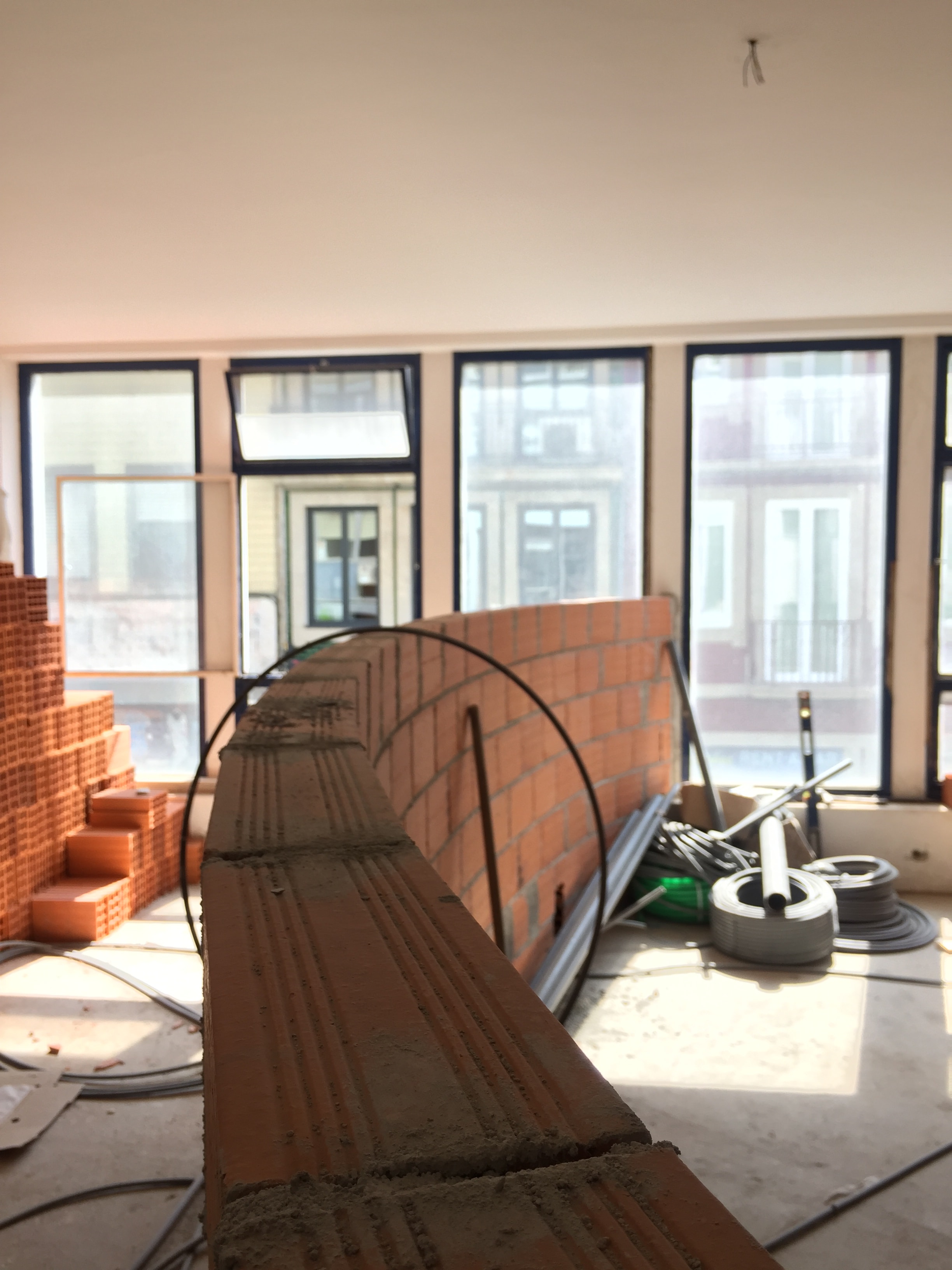 Remodelação de apartamento - Rua Santa Catarina - Porto - Image 9